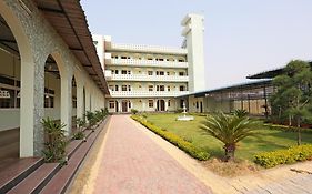 Hotel O Radhika Resort